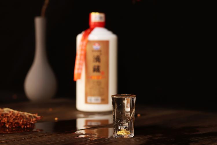 https://www.28797.com/tupian/baijiu/265.jpg